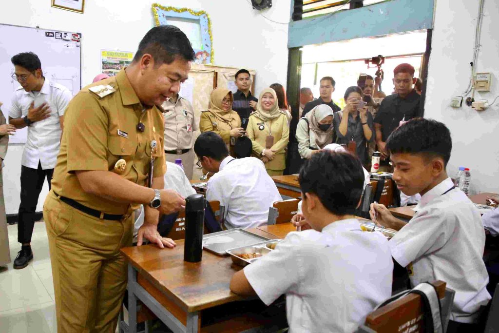 Pemprov DKI Targetkan 17 Satuan Pelayanan Pemenuhan Gizi Beroperasi Januari 2025