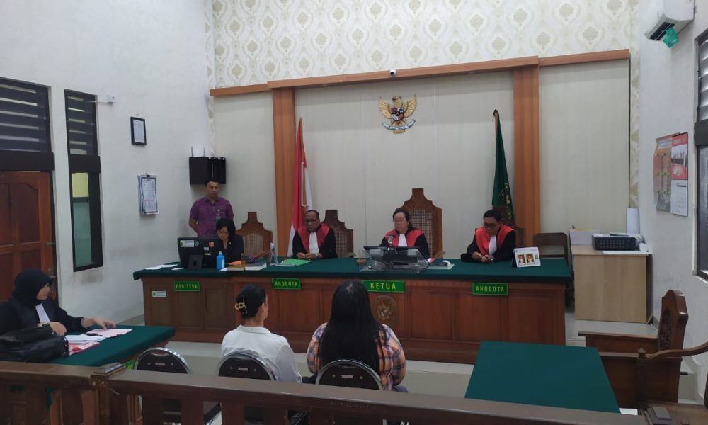 Seorang Guru Warga Australia Diadili Karena Curi Laptop di Kuta