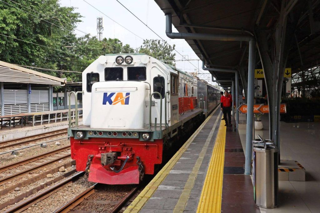 Mulai 1 Februari Pemberangkatan KA di Stasiun Pasar Senen Diubah, Ini Jadwalnya