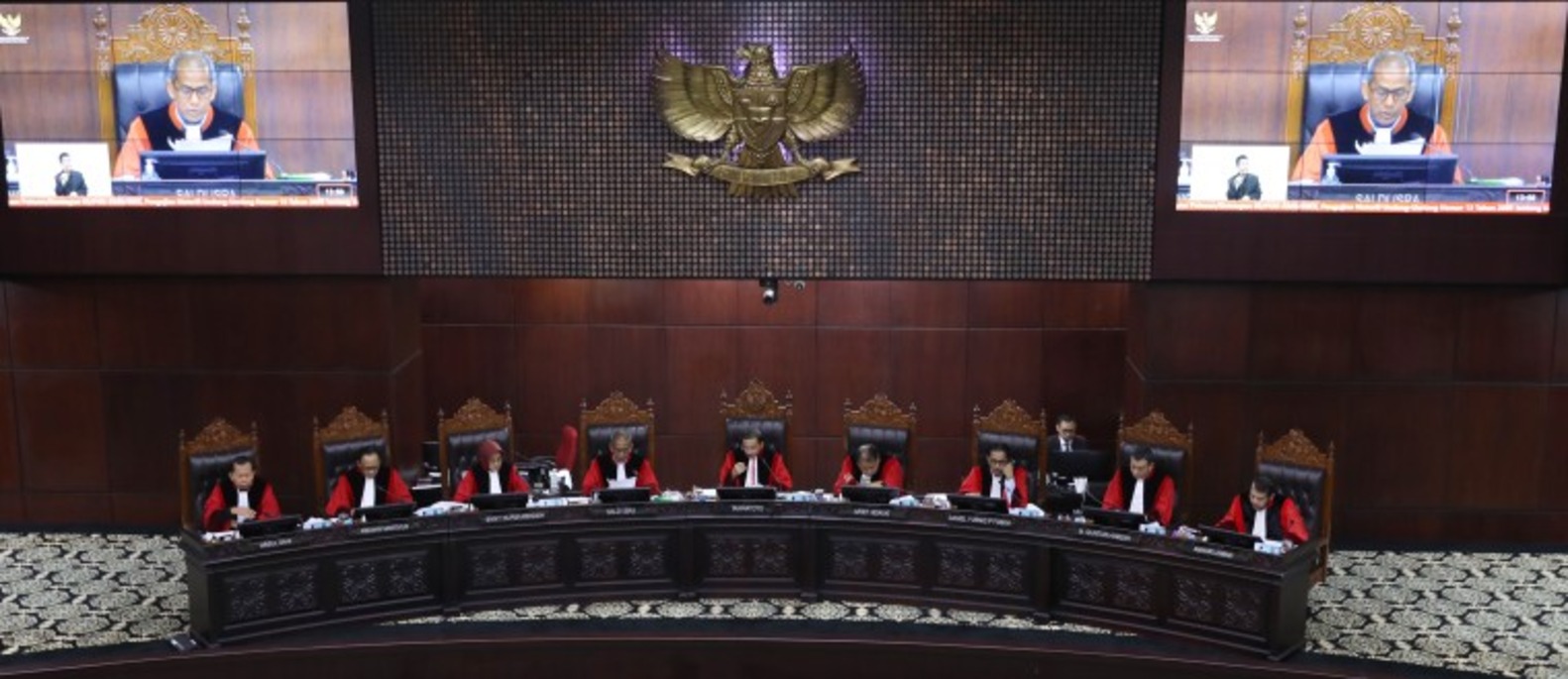 MK Putuskan Pelaksanaan Pemilu Serentak Nasional dan Daerah Dipisah Mulai 2029