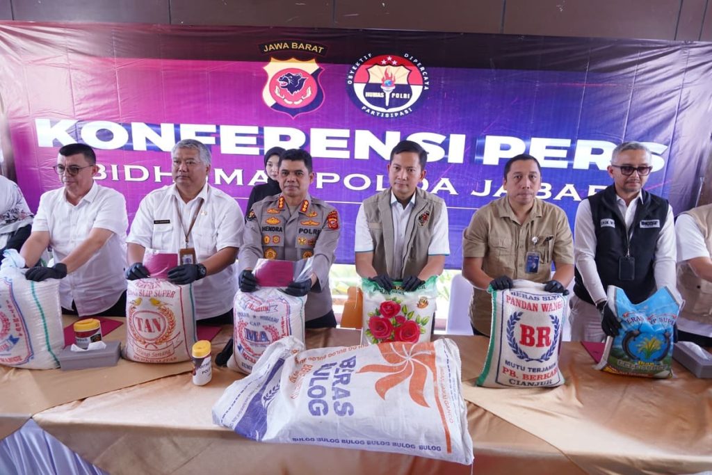 Satgas Pangan Polda Jawa Barat bongkar praktik curang beras oplosan
