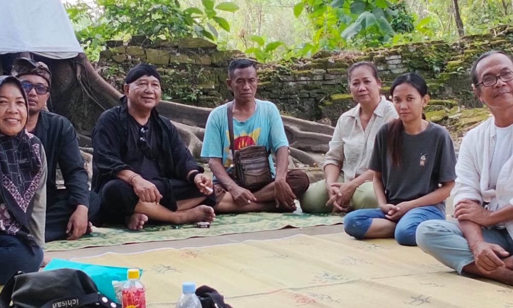 Melihat Kejawen dari Kacamata Cengdem