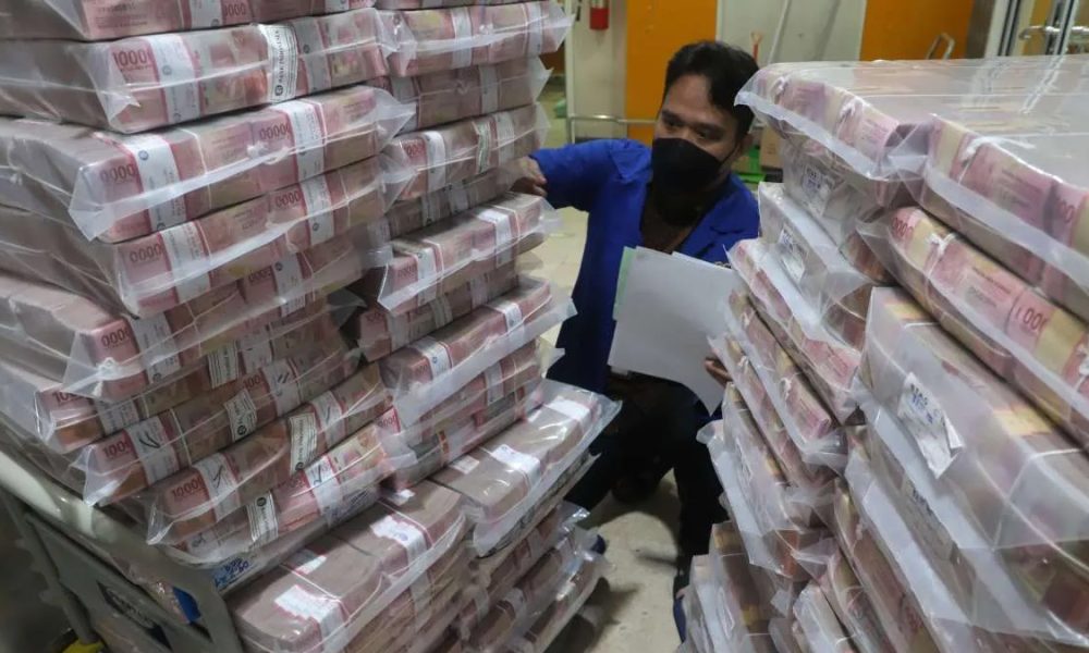 Uang Negara Tidur di Bank: Saat Amanah Rakyat Harus Dibangunkan