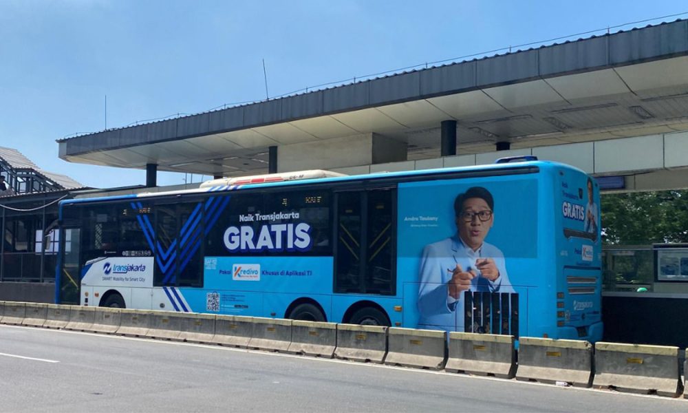 Mengakhiri 20 Tahun Tarif Murah Trans Jakarta