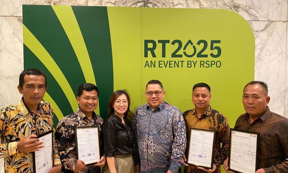 Petani Sawit Swadaya Raih Sertifikasi RSPO melalui Program SMILE