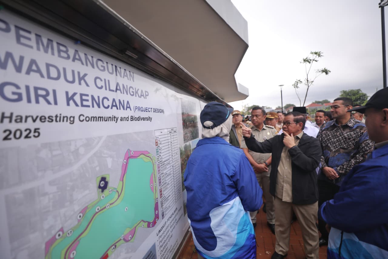 Gubernur DKI Pramono Sebut Waduk Perkuat Pengendalian Banjir