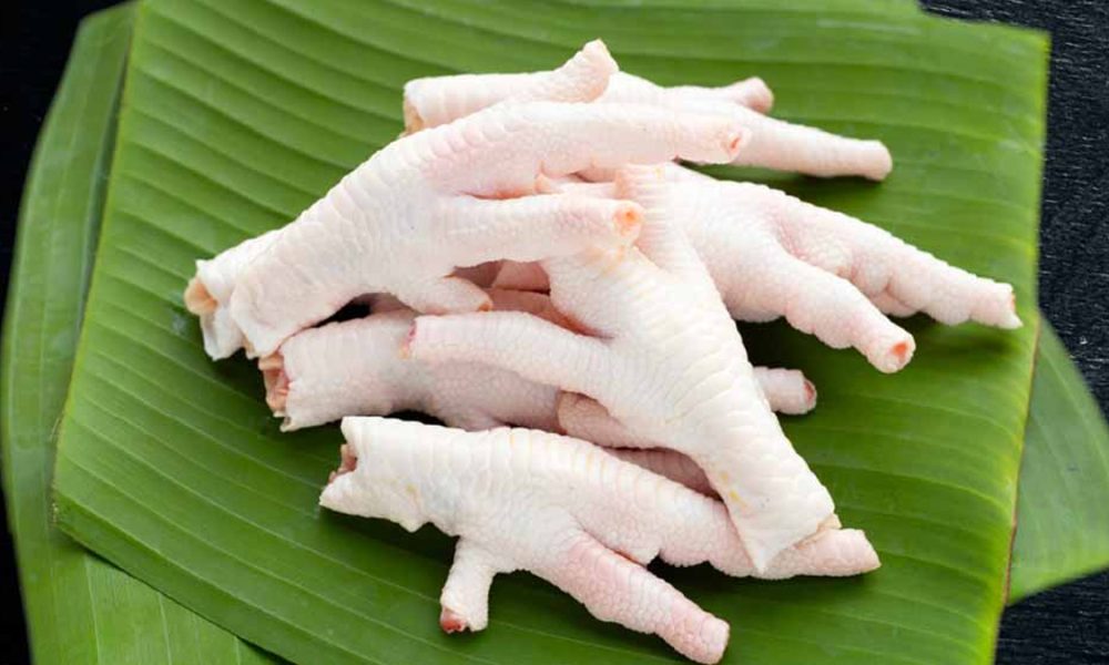 Ceker Ayam sebagai Jimat Awet Muda