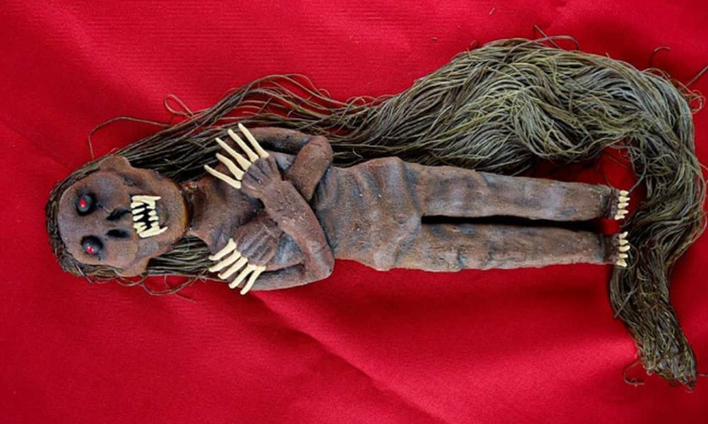Misteri Jenglot Kulit Cicak