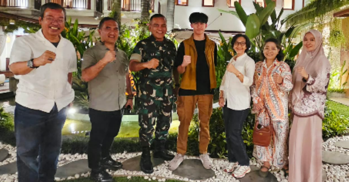 Tokoh Masyarakat Kotamobagu Temui Kolonel Edward Sitorus, Bintang TNI di Medsos