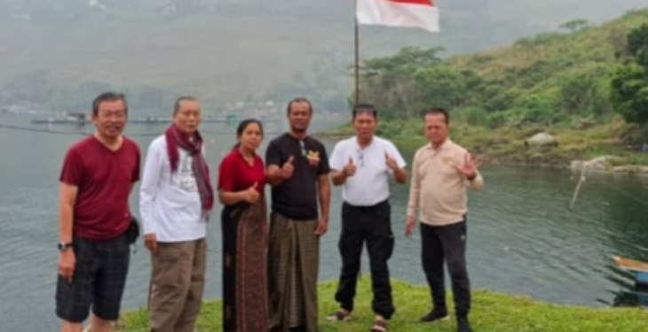 Malam Spiritual di Samosir, Oscar Habeahan Ungkap Peringatan tentang Wabah dan Pesan Kebenaran