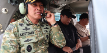 Menyusuri Jejak Api dari Udara, Kepala BNPB Pantau Karhutla Way Kambas