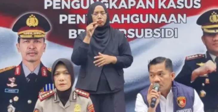 Ditreskrimsus Polda Sumbar Ungkap Kasus Penyalahgunaan BBM Bersubsidi, 25 Orang Tersangka